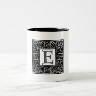 銀ケルト語「E」モノグラム ツートーンマグカップ