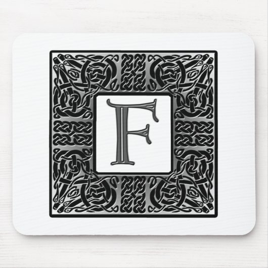 銀ケルト語「F」モノグラム マウスパッド (正面)