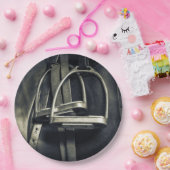 銀スタイリッシュのスターラップオンイングリッシュライディングサドル ペーパープレート (パーティー)