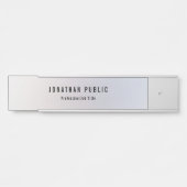 銀テンプレートモダンプロフェッショナル サインプレート (正面)