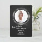 銀フレーム写真誕生日パーティーの招待 招待状 (スタンド正面)