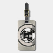 銀メダルのサッカーのモノグラムの手紙A ラゲッジタグ (正面縦)