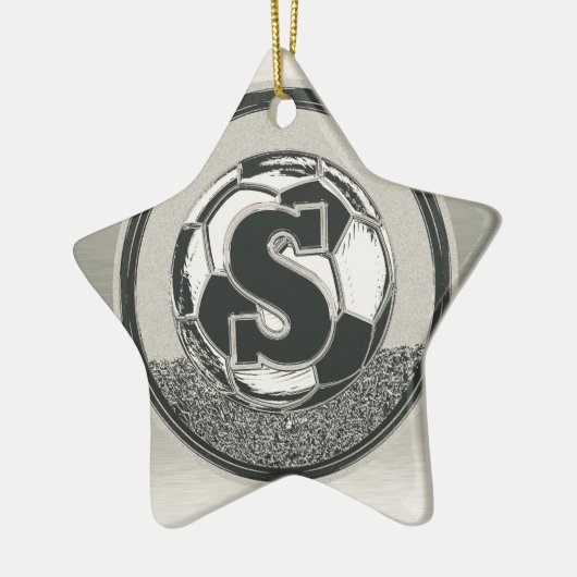 銀メダルのサッカーのモノグラムの手紙S セラミックオーナメント (左)