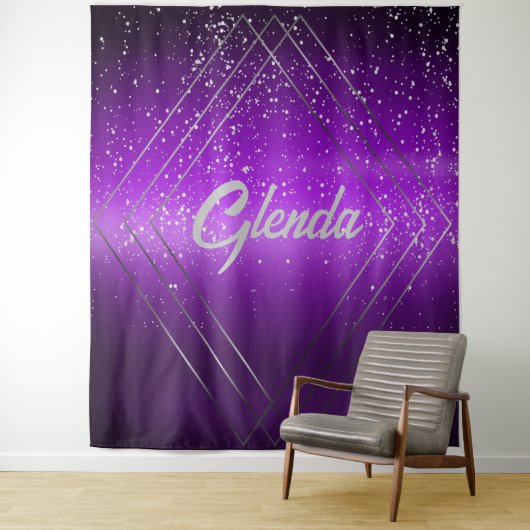 銀モノグラムモダン付き紫ブラシ仕上げ金属 | タペストリー (インサイチュ)