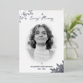 銀実在葬白黒写真追悼 箔招待状 (立ち正面)