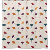 銀杏の葉柄水彩秋紅葉 シャワーカーテン (正面)