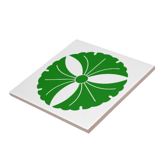 銀杏葉三 タイル (側面)