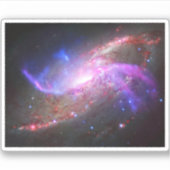 銀河の光が渦巻き銀河系Ngc 4258に現れる。 シール (正面)