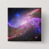 銀河の光が渦巻き銀河系Ngc 4258に現れる。 缶バッジ (正面)