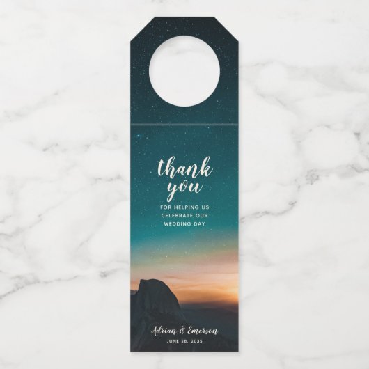 銀河系ナイトスカイスターズマウンテンサンライズ結婚ズ ボトルネックタグ (正面)