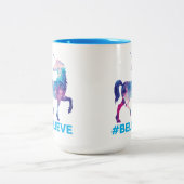 銀河系パターンユニコーンはデザインを信じます ツートーンマグカップ (中央)