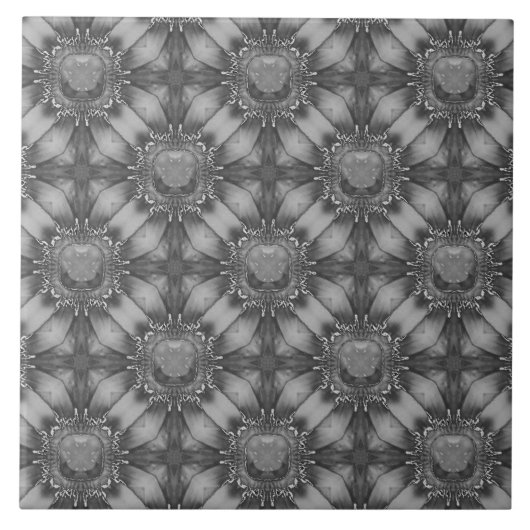 銀灰色の金属の花と宝石のパターン タイル (正面)