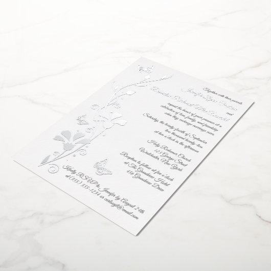 銀箔の花と蝶の結婚式の招待 箔招待状 (回転した状態)