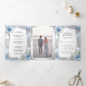 銀箔ほこりっぽい青いフローラ大理石フォト結婚ズ 三つ折り招待状 (内部)