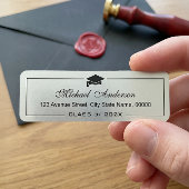 銀色のメタリックな卒業帽のデザイン ラベル