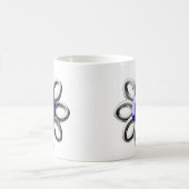 銀色の花と青い石 コーヒーマグカップ (中央)