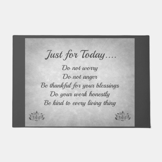 銀製および灰色の霊気の主義 ドアマット (正面)