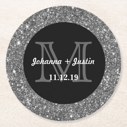 銀製のフェイクなグリッターの輝くできらきら光るな結婚式のモノグラム ラウンドペーパーコースター (正面)