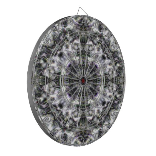 銀製のレース ダーツボード (正面左)