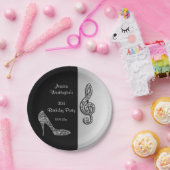 銀製の小剣及び三重の裂け目の誕生日 ペーパープレート (パーティー)