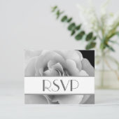 銀製の白いバラRSVPの結婚式の応答カード 出欠カード (スタンド正面)
