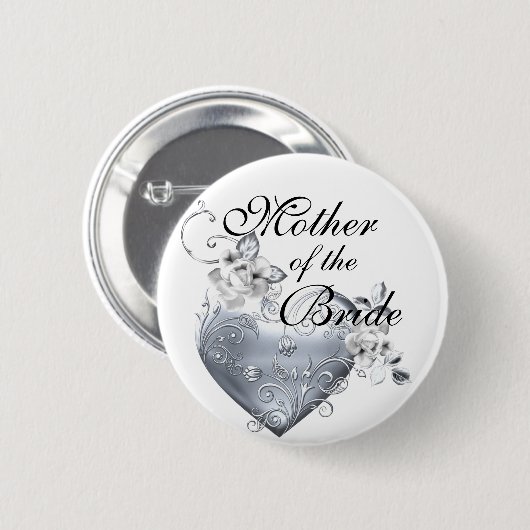 銀製の線条細工のハート及び白いバラ 缶バッジ (正面&裏面)