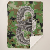 銀製の翼 シェルパブランケット (正面)