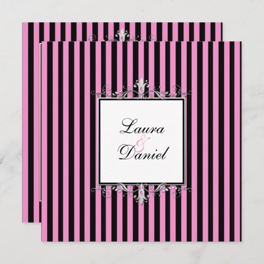 銀製スクロールが付いているピンクおよび黒のストライプ 招待状 (正面/裏面)