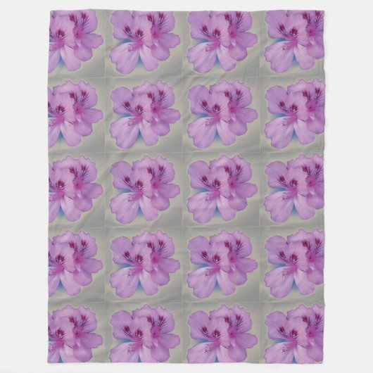 銀製灰色のフリースブランケットの紫色の花 フリースブランケット (正面)