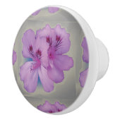 銀製灰色の陶磁器の引きのノブの紫色の花 セラミックノブ (右)