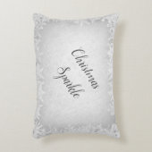 銀霜の降りた灰色の聖降誕祭の輝き アクセントクッション (正面(垂直))