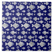 銀魚の悪い目模様 タイル (正面)