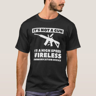 銃じゃない高速無線コミックだ Tシャツ