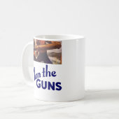 銃に人を配置して下さい コーヒーマグカップ (正面左)