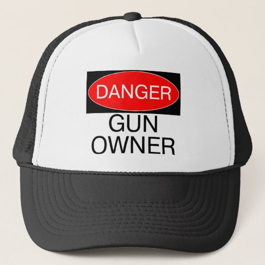銃の所有者注意 楽しいTシャツ マグカップ 帽子 バッグ エプロン (正面)