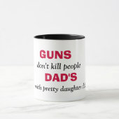 銃は人を殺さないでパパはかわいらし... マグカップ (中央)