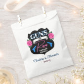 銃またはバラジェンダーが赤ちゃんシャワーを明らかにするピンク/ブルー フェイバーバッグ (クリップ留めされた状態)