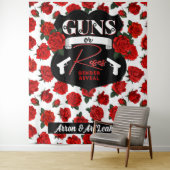 銃やバラの性別が赤を明らかにする|黒ベビーシャワー タペストリー (インサイチュ)