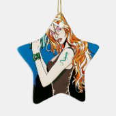 銃を持つオレンジ色の髪のエキゾチックな女性モデル セラミックオーナメント (右)