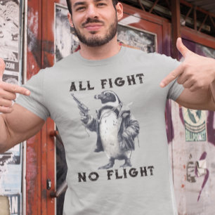 銃を持つオール・ファイト・ノー・フライト・ペンギン Tシャツ