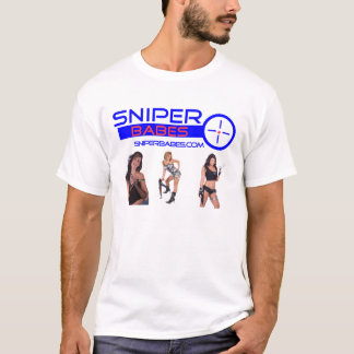 銃を持つSniperBabes.comの女の子 Tシャツ