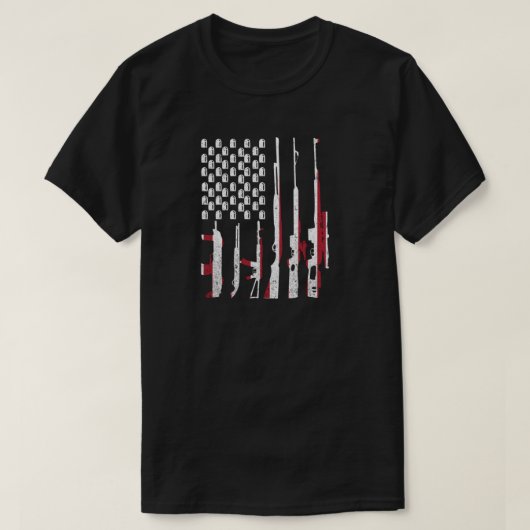 銃米国旗 – 愛国的アメリカお祝い7月 Tシャツ (デザイン正面)