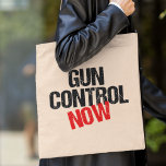銃規制が今、銃法を改革する政治 トートバッグ<br><div class="desc">我が国が国民により厳しい軍法規制を適用し、保護犯罪率を下げる時だ。私信じは、身元調査、賢明な銃法、銃改革を行っている。銃はっきりしたの支配を読示す政治的なトートバッグ今、銃の感覚を認識する銃の暴力に対する市民のための今。</div>