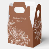 銅エレガントと白のフローラ フェイバーボックス (オープン)