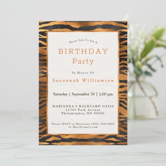 銅エレガントブラックタイガープリント誕生日 招待状 (スタンド正面)