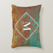 銅ターコイズメタリック質感モノグラムイニシャル アクセントクッション (正面(垂直))
