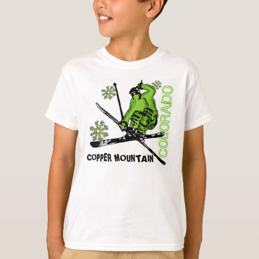 銅山のコロラド州の緑のスキーヤーの男の子のティー Tシャツ (正面)