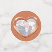 銅結婚の7周年記念ハートと写真 コンフェッティ (スモール正面)