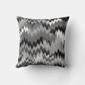 鋭いシェブロンのイカット|の白黒の灰色 クッション (裏面)