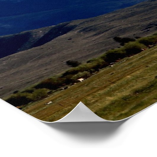 鋸歯状隆起 ポスター (角)